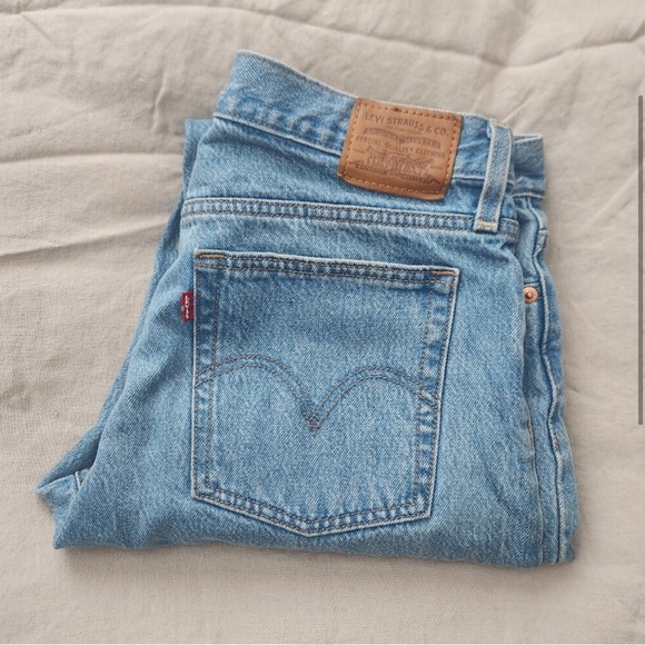 Levi’s Wedgie Icon - Picture 3 of 4